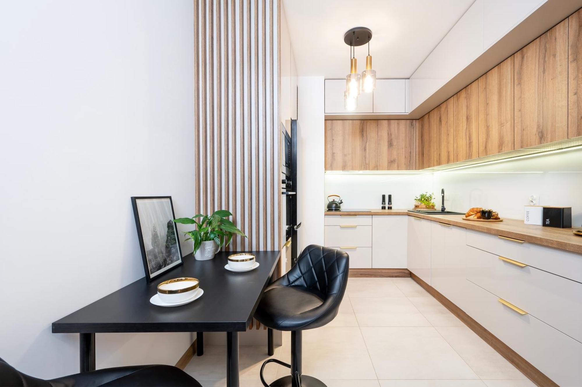Manufaktura Residence - Apartamenty Prestiz Z Garazem Podziemnym I Dwoma Lazienkami Lodź Bagian luar foto