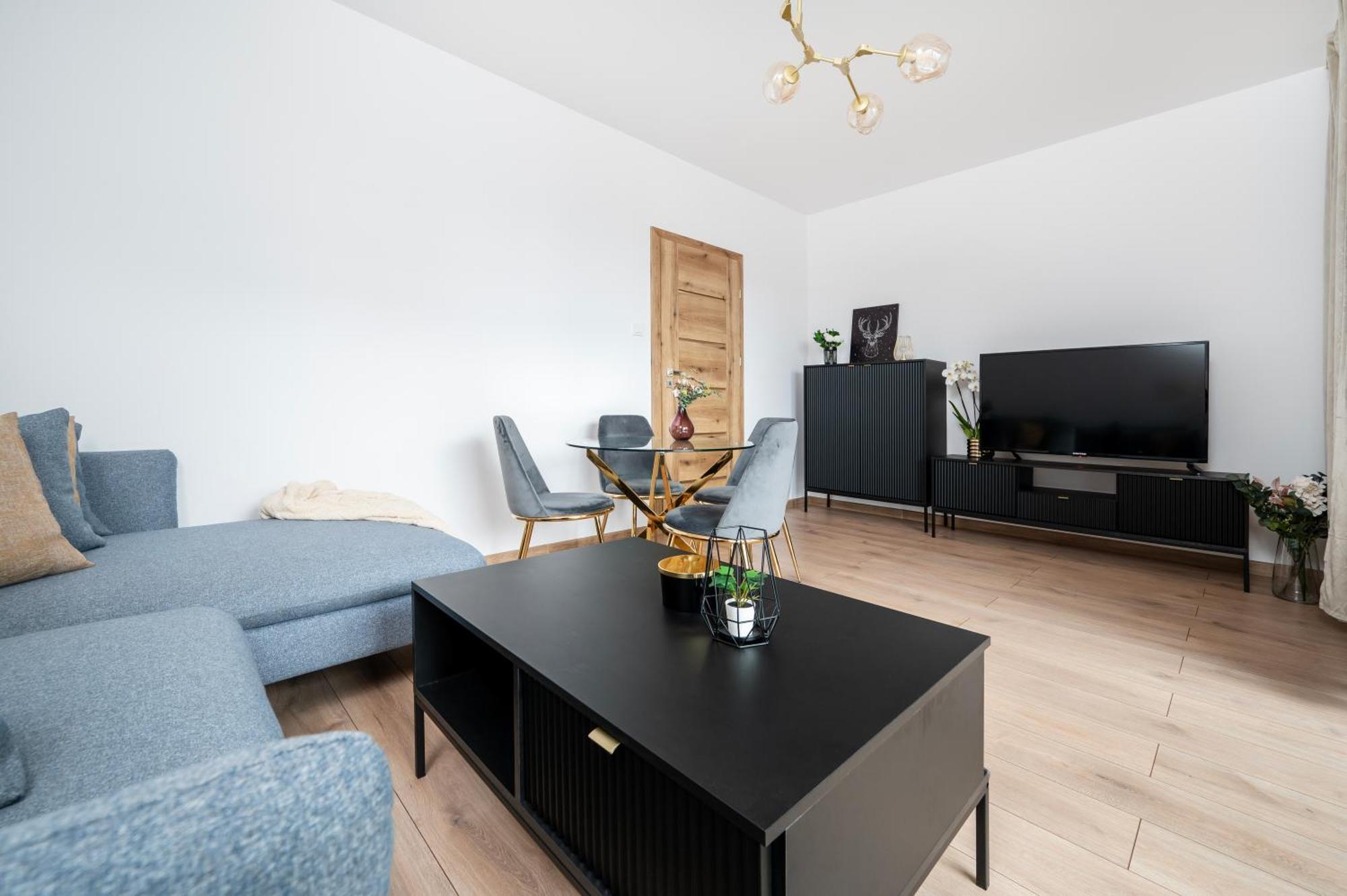 Manufaktura Residence - Apartamenty Prestiz Z Garazem Podziemnym I Dwoma Lazienkami Lodź Bagian luar foto